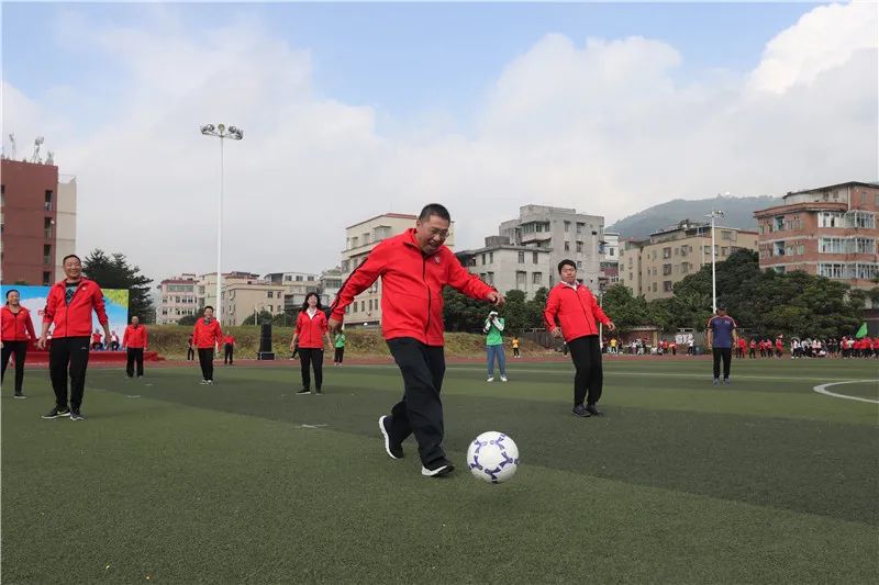 说明: http://wemedia.nfapp.southcn.com/?c=material&a=redirectRemoteImage&url=https%3A%2F%2Fmmbiz.qpic.cn%2Fmmbiz_jpg%2FfE1XdDftoibRGXlJaa0ESNlUoudEicyBrhWCte0h6P9fVaNw0fLCdwLhmaVicnm1m2xZZHmXpD1QVhcOYsEMibuvqw%2F640%3Fwx_fmt%3Djpeg 说明: http://wemedia.nfapp.southcn.com/?c=material&a=redirectRemoteImage&url=https%3A%2F%2Fmmbiz.qpic.cn%2Fmmbiz_jpg%2FfE1XdDftoibRGXlJaa0ESNlUoudEicyBrhWCte0h6P9fVaNw0fLCdwLhmaVicnm1m2xZZHmXpD1QVhcOYsEMibuvqw%2F640%3Fwx_fmt%3Djpeg