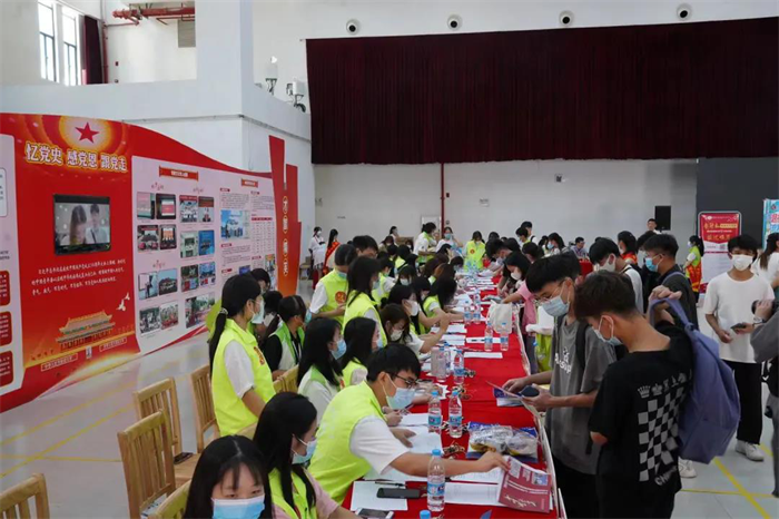 说明: http://cs.gpc.net.cn/C6/JHSoft.web.customquery/UploadImageDownLoadIn.aspx?FileID=38209