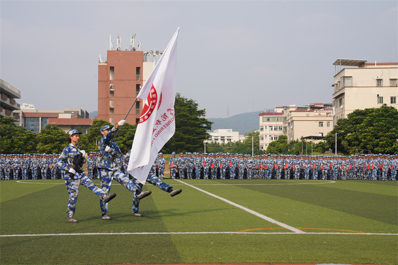 说明: http://cs.gpc.net.cn/C6/JHSoft.web.customquery/UploadImageDownLoadIn.aspx?FileID=38463