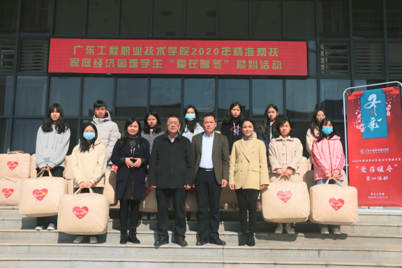 说明: http://cs.gpc.net.cn/c6/JHSoft.web.customquery/UploadImageDownLoadIn.aspx?FileID=33612