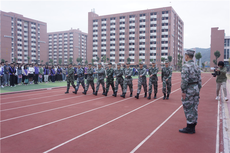 说明: http://cs.gpc.net.cn/c6/JHSoft.web.customquery/UploadImageDownLoadIn.aspx?FileID=32706