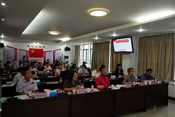 说明: http://cs.gpc.net.cn/C6/JHSoft.web.customquery/UploadImageDownLoadIn.aspx?FileID=37901