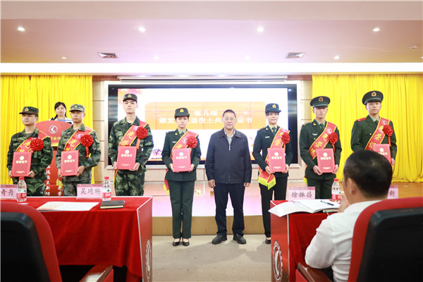 说明: http://cs.gpc.net.cn/c6/JHSoft.web.customquery/UploadImageDownLoadIn.aspx?FileID=32928