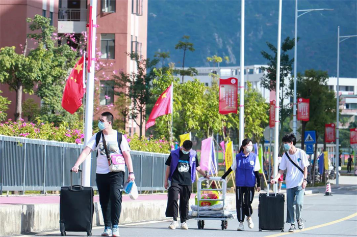 说明: http://cs.gpc.net.cn/C6/JHSoft.web.customquery/UploadImageDownLoadIn.aspx?FileID=38202