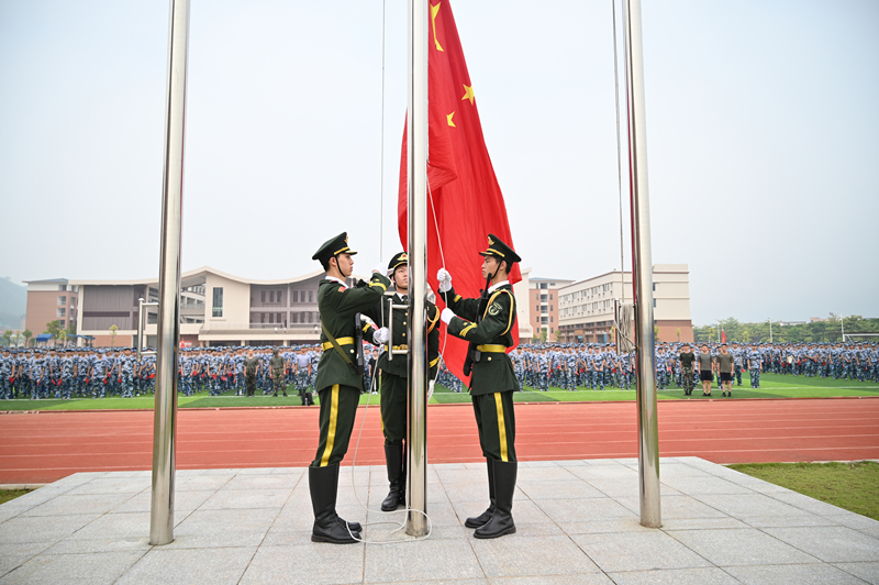 说明: http://cs.gpc.net.cn/C6/JHSoft.web.customquery/UploadImageDownLoadIn.aspx?FileID=38369
